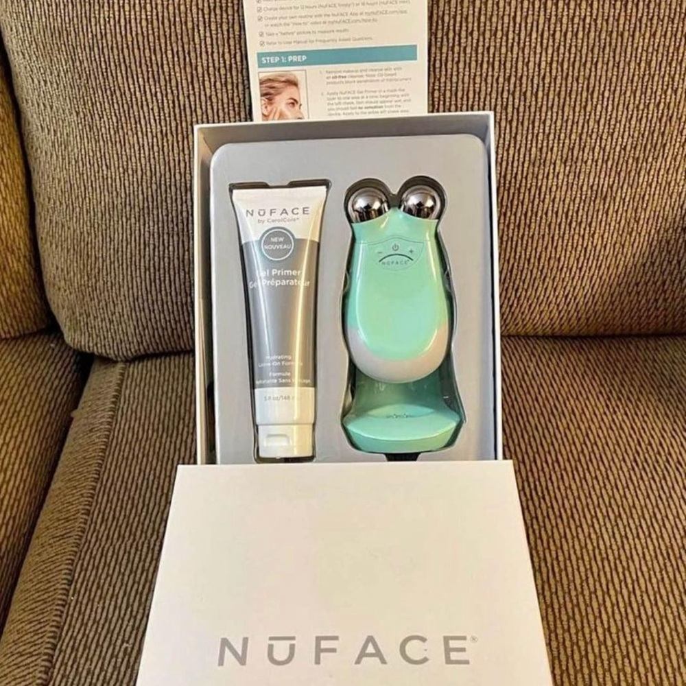 NuFace Micro-current Facial Toner - PLEASE READ - FOR REFURB